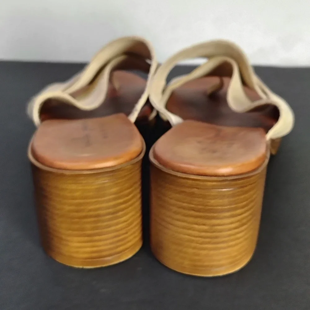 Mila Paoli Womens Slide Sandals 8 Beige Suede Made in Italy W471 Block Heel - Picture 4 of 9